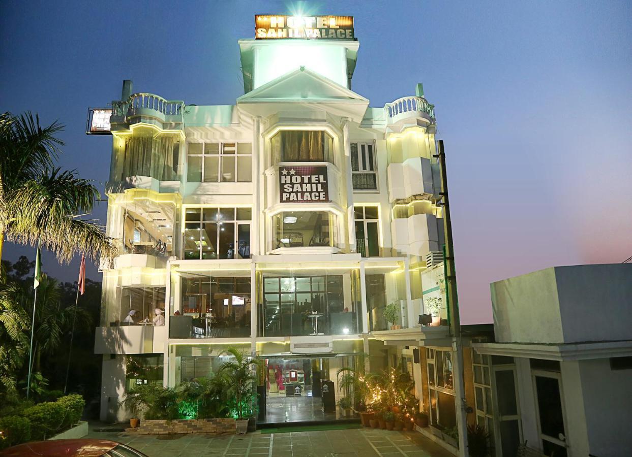 Hotel Sahil Palace Rupnagar  エクステリア 写真
