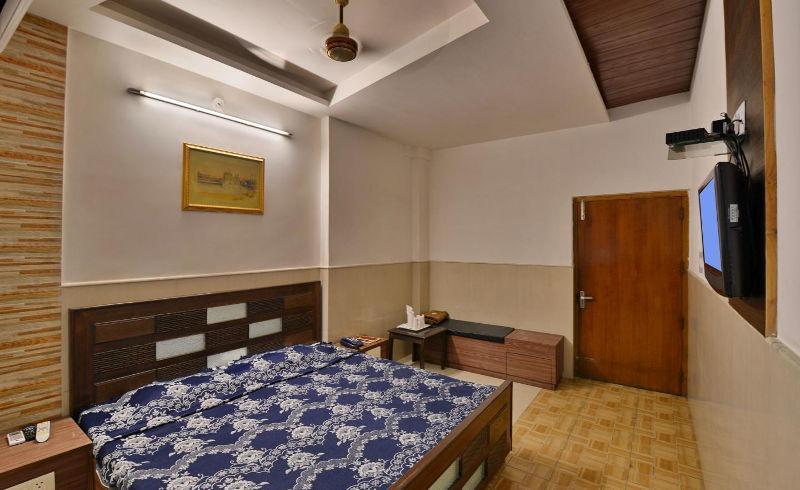 Hotel Sahil Palace Rupnagar  エクステリア 写真