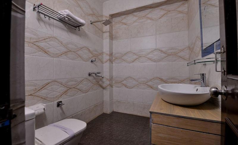 Hotel Sahil Palace Rupnagar  エクステリア 写真
